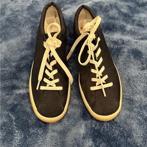 Rothy Lace Up sneaker